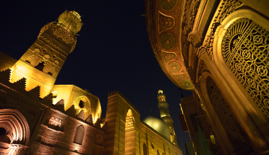 City Spotlight Elmoaz Streat - the aqua tours