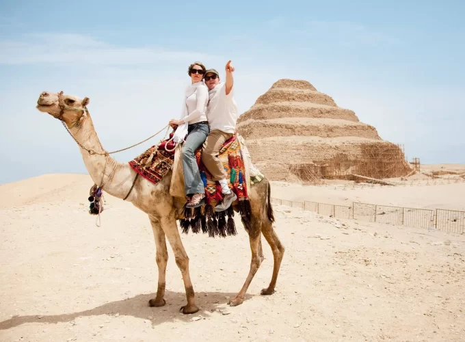 Day Tour to Giza Pyramids, Memphis, Dahshur & Sakkara Pyramids