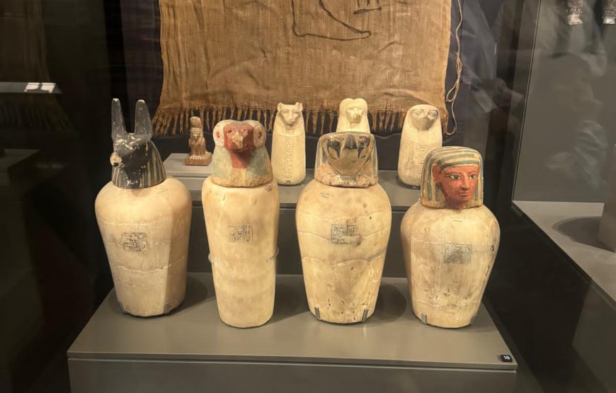 Giza Pyramids, Sakkara & Grand Museum Tour